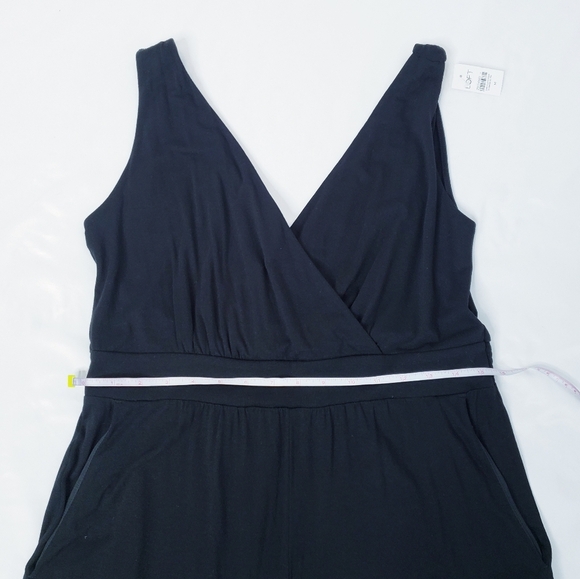 *Last Chance* NWT LOFT Beach V-neck Sleeveless Jumpsuit Black Jogger Jumper - Picture 8 of 14